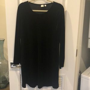 GAP black velvet dress